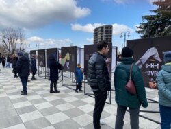 Выставка "Вы вообще люди" о домашнем насилии. Владикавказ